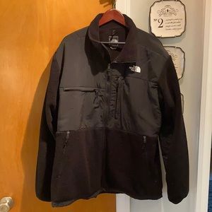 Men’s north face fleece jacket